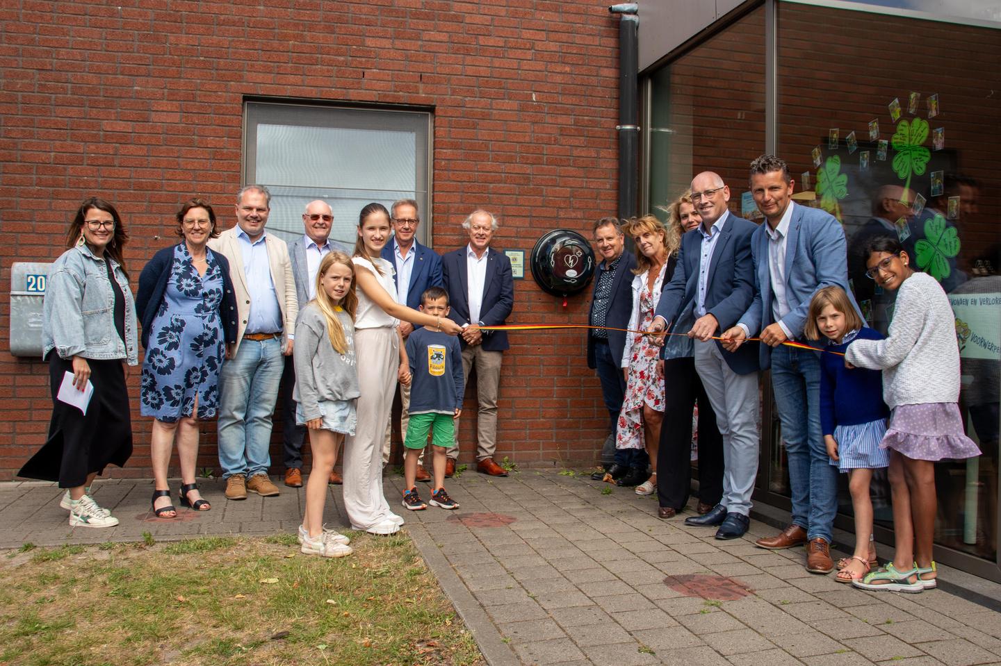 Evergem Schools: AEDs & First Aid Training by Lions Club